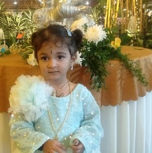 Meet your Posher, Kavya